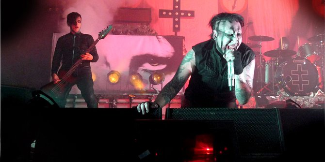 6 LAGU INI PENYEBAB TRAGEDI KEMANUSIAAN PALING SADIS